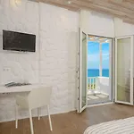 Cyano Naxos City