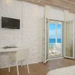 Cyano 4* Naxos City