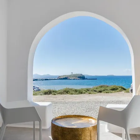 Cyano 4*