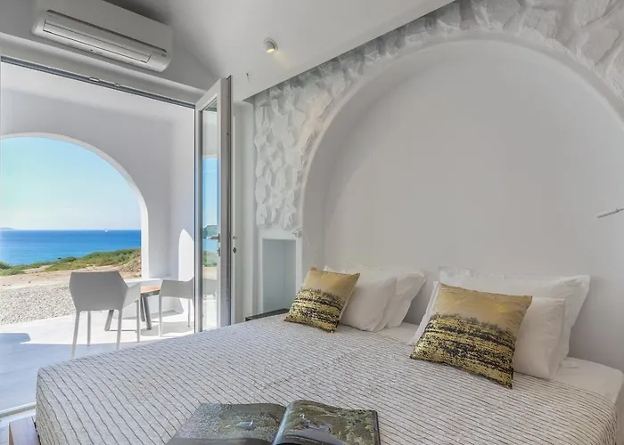 Cyano Pensionat Naxos City